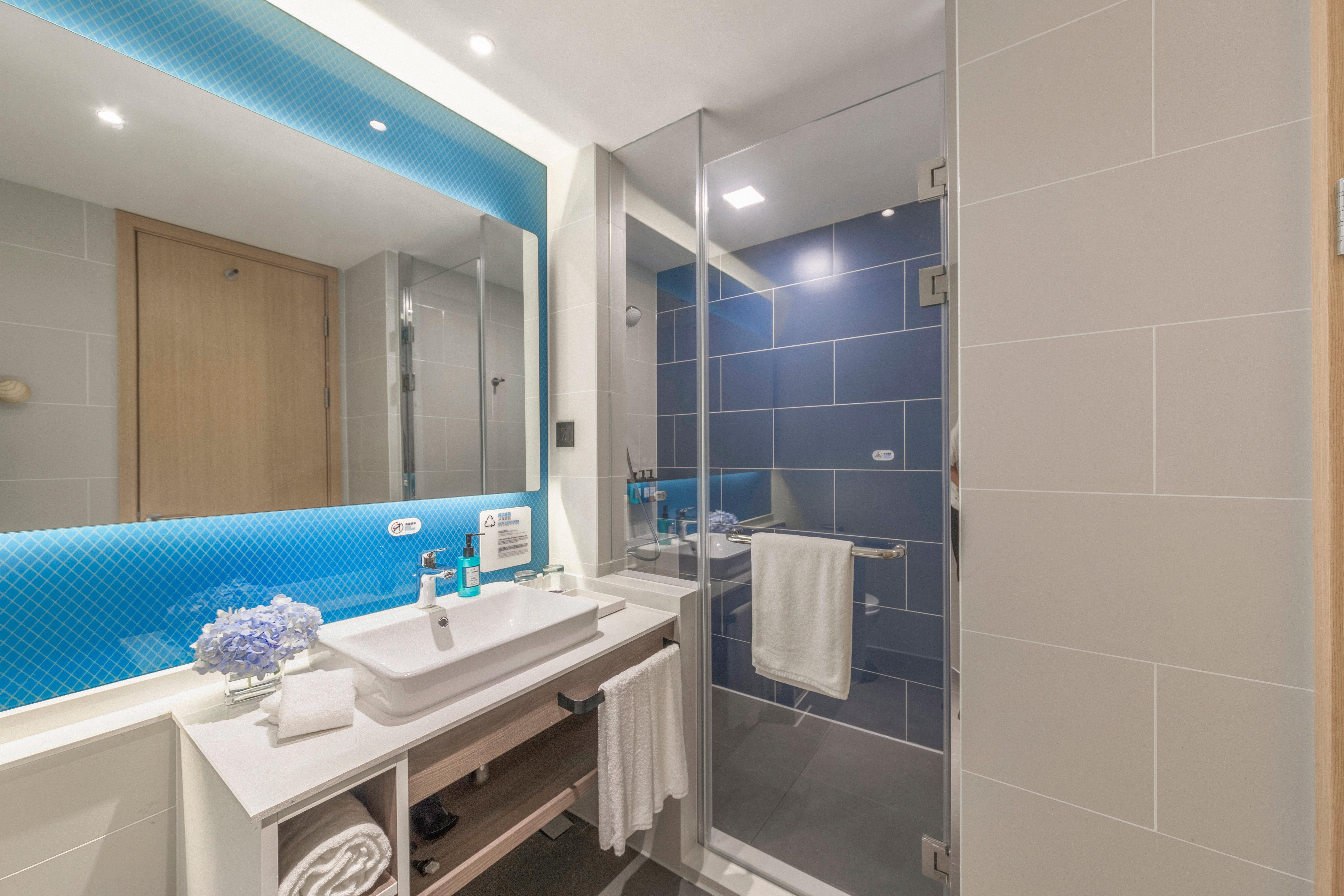 Holiday Inn Express Shanghai Jiading Center By Ihg Eksteriør billede