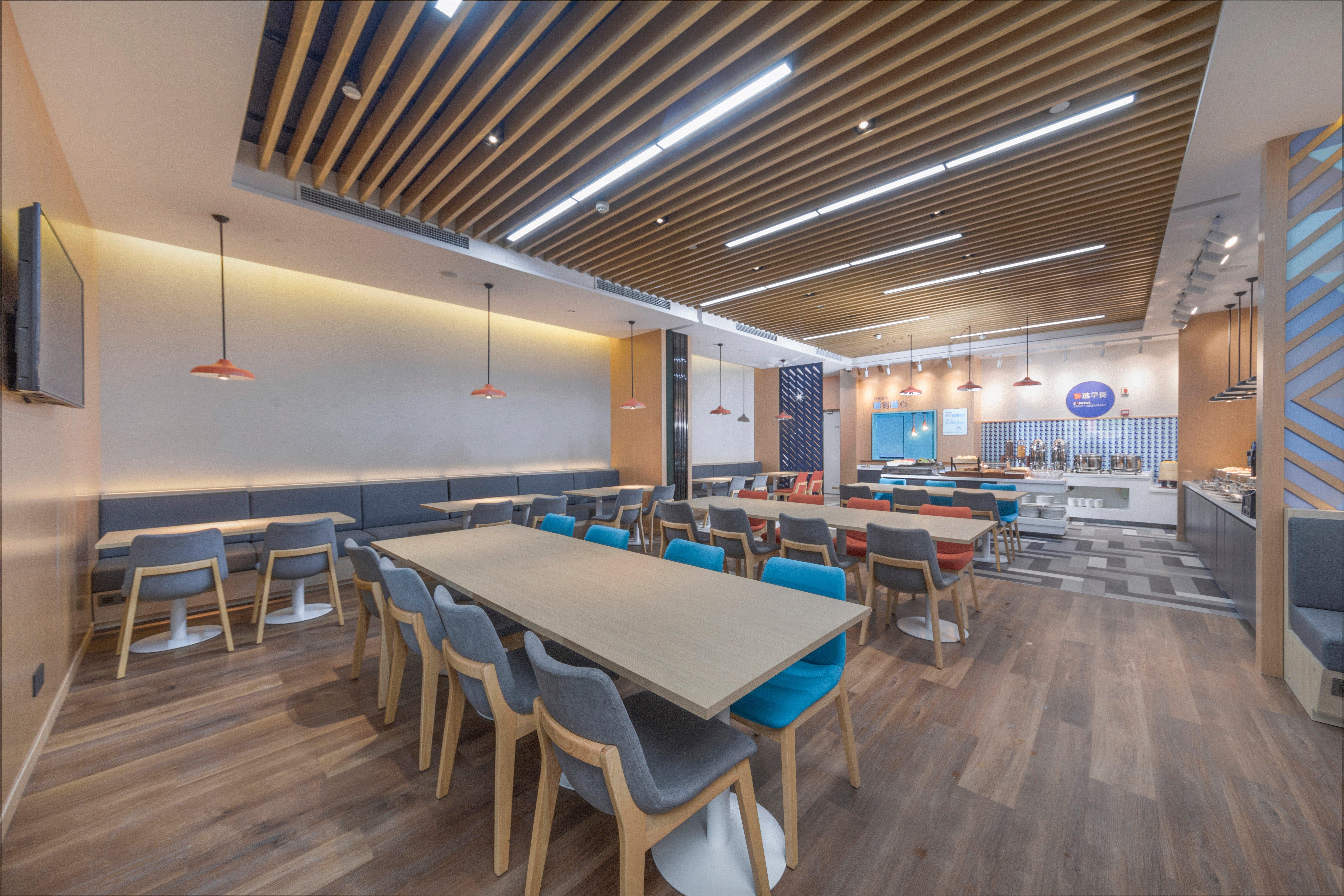 Holiday Inn Express Shanghai Jiading Center By Ihg Eksteriør billede
